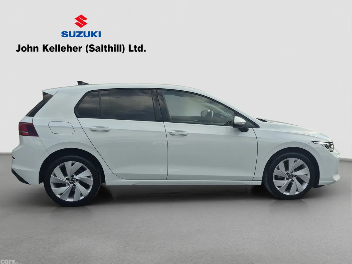 Volkswagen Golf Estate, Petrol, 2025, White
