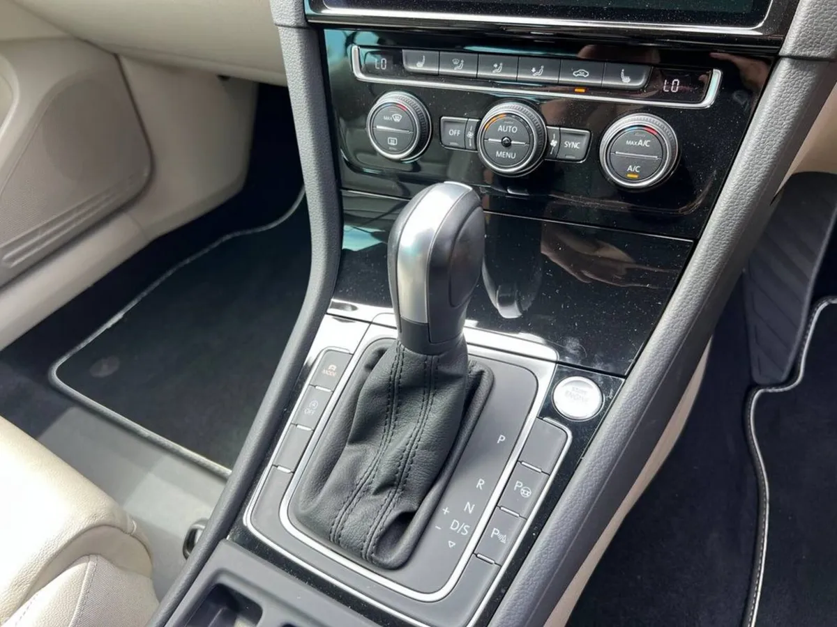 Volkswagen Golf Hatchback, Diesel, 2020, Silver