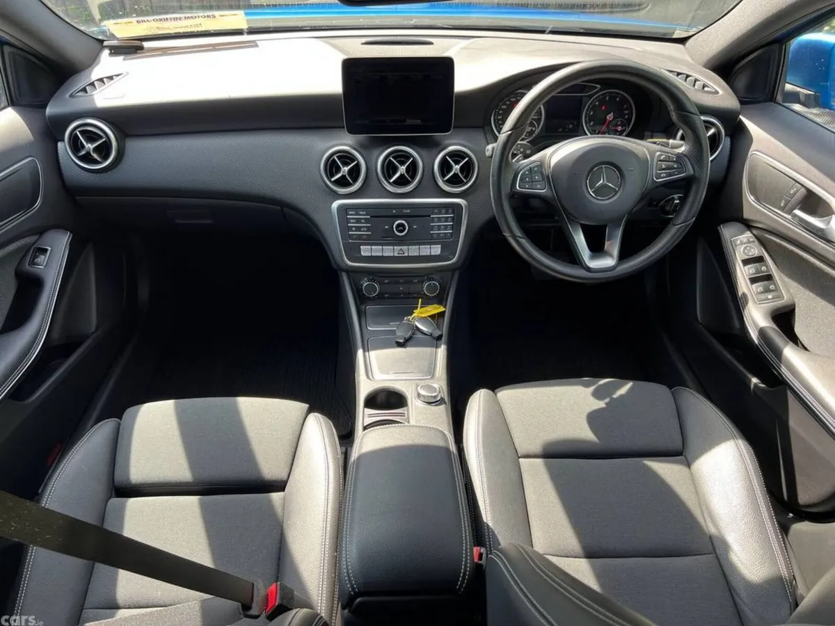 Mercedes-Benz A-Class Hatchback, Petrol, 2017, Blue