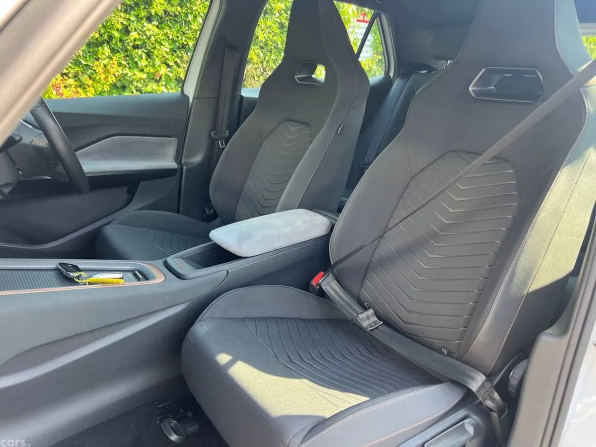 Cupra Born Hatchback, Electric, 2023, White