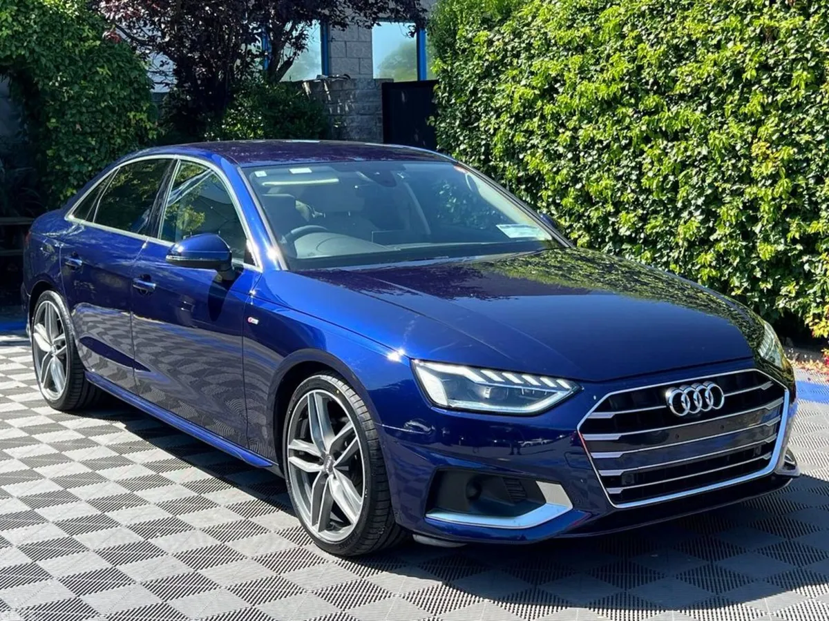 Audi A4 Saloon, Diesel, 2021, Blue