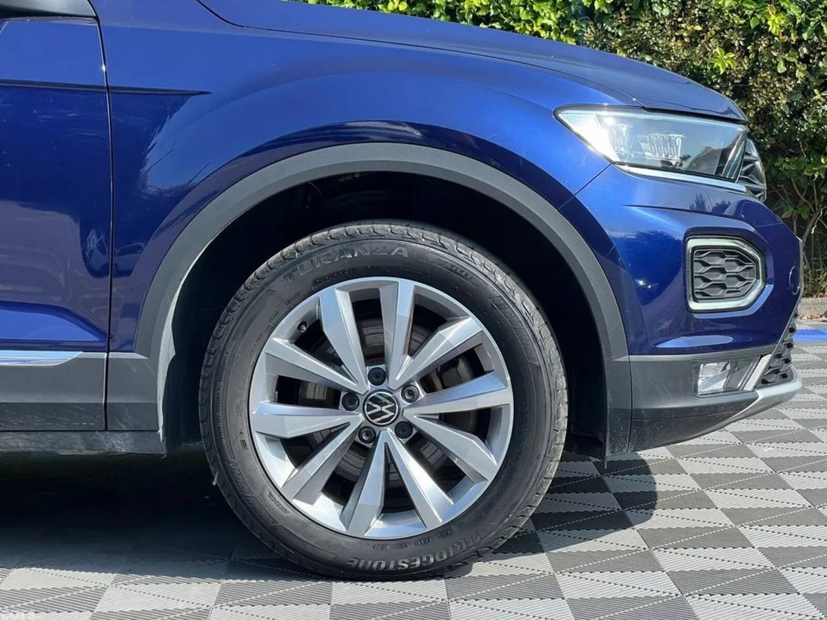 Volkswagen T-Roc SUV, Diesel, 2021, Blue