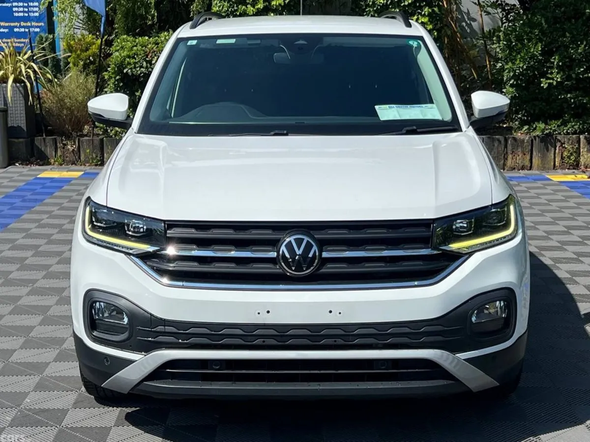 Volkswagen T-Cross SUV, Petrol, 2021, White
