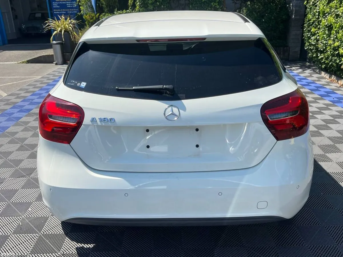 Mercedes-Benz A-Class Hatchback, Petrol, 2017, White