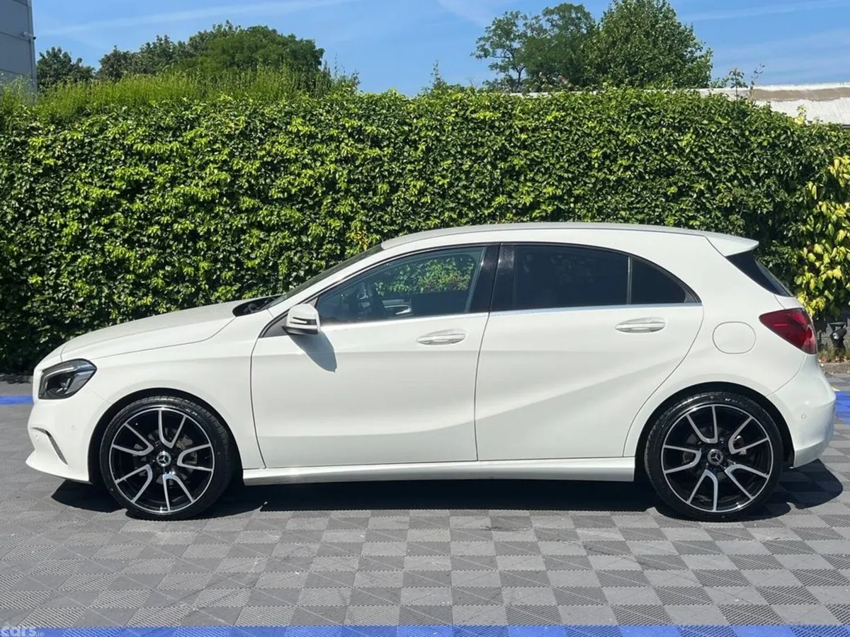 Mercedes-Benz A-Class Hatchback, Petrol, 2017, White