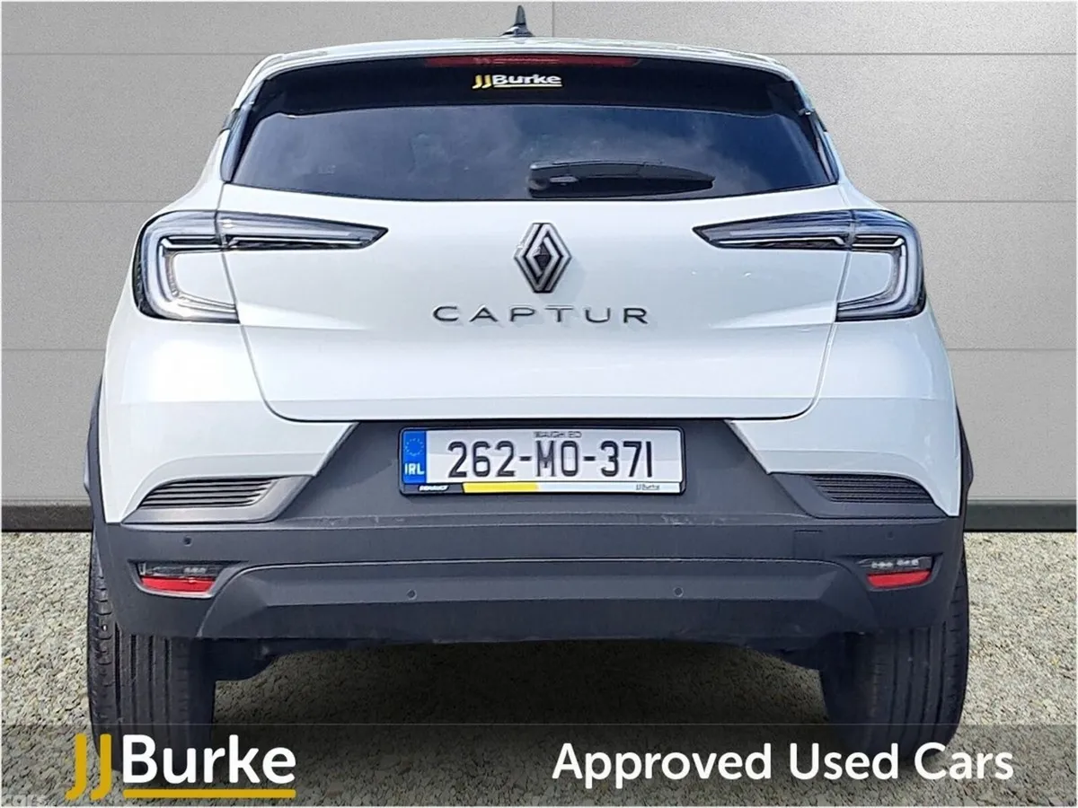 Renault Captur Hatchback, Petrol, 2026, White