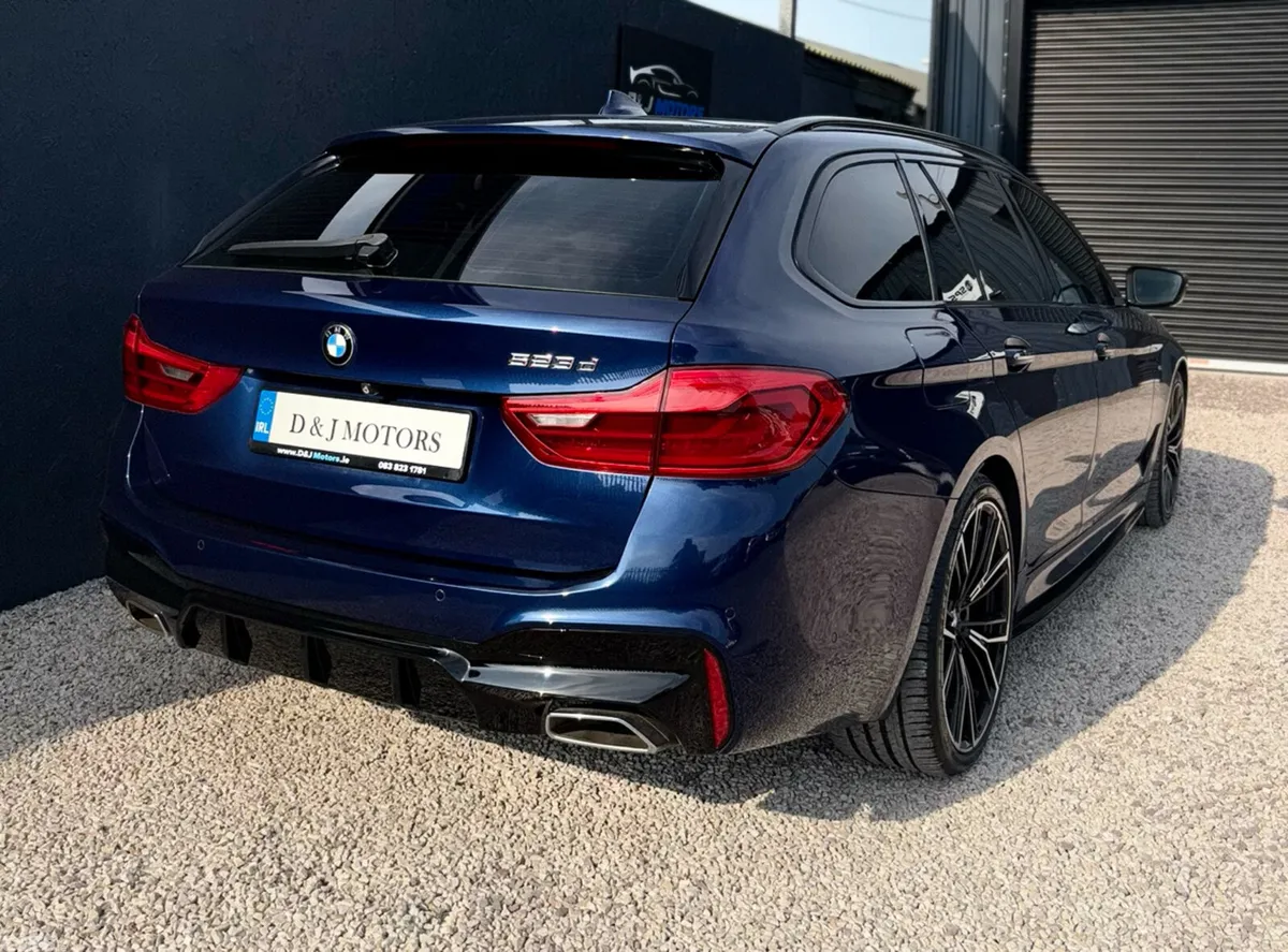 BMW 5-Series Estate, Diesel, 2018, Blue