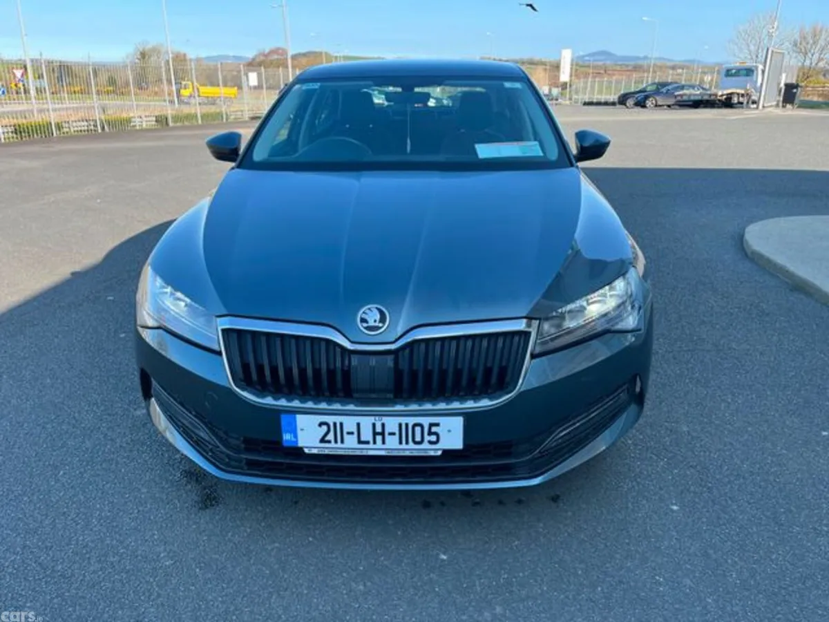 Skoda Superb Saloon, Diesel, 2021, Grey