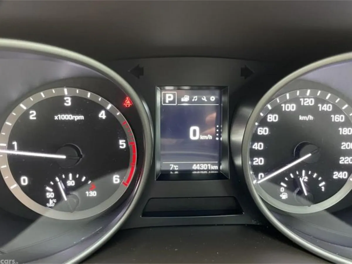Hyundai Santa Fe SUV, Diesel, 2018, Black