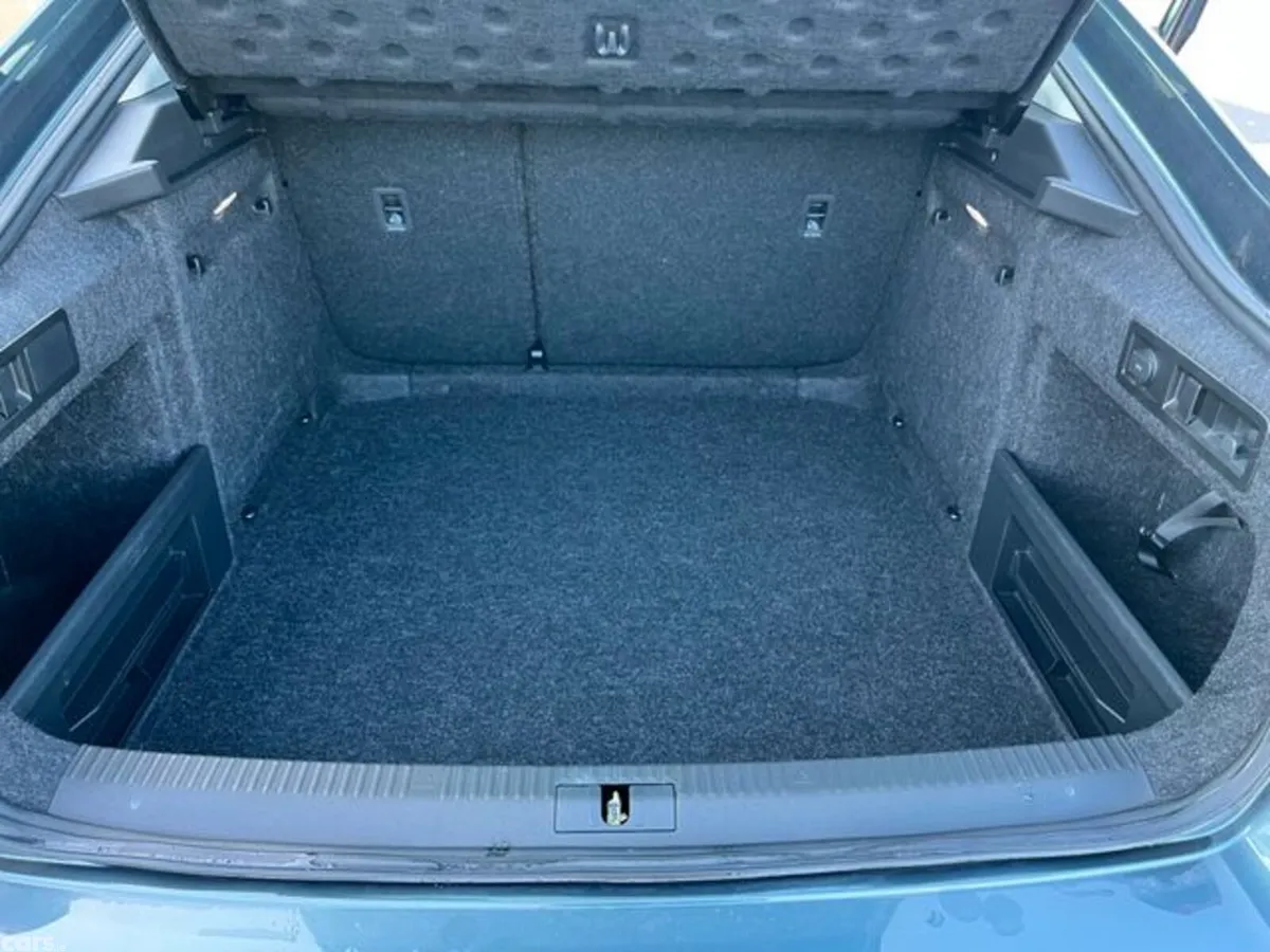 Skoda Superb Saloon, Diesel, 2021, Grey