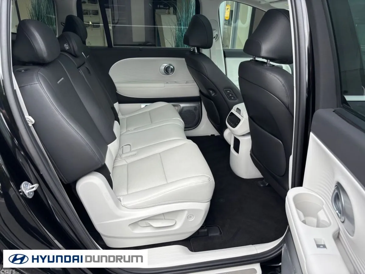 Hyundai IONIQ 9 MPV, Electric, 2026, Black