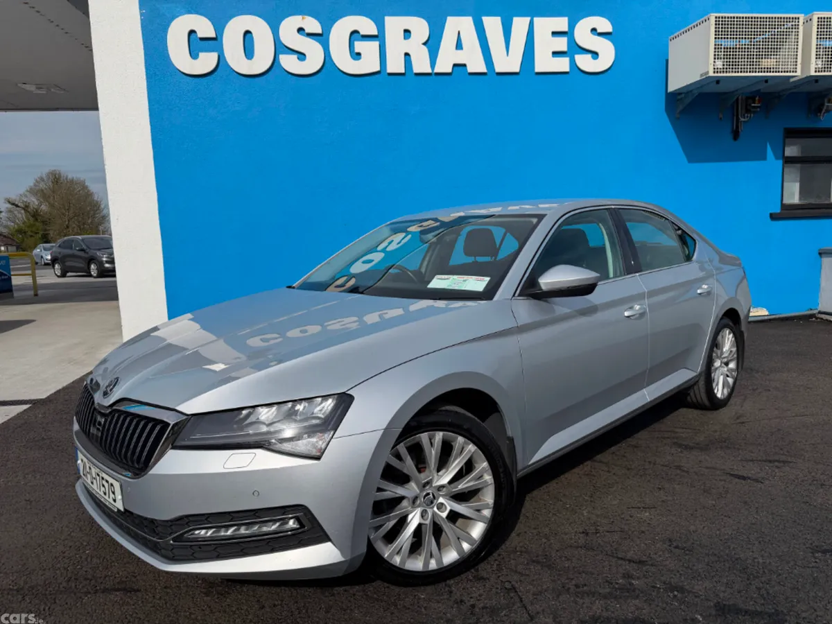Skoda Superb Saloon, Diesel, 2021, Grey