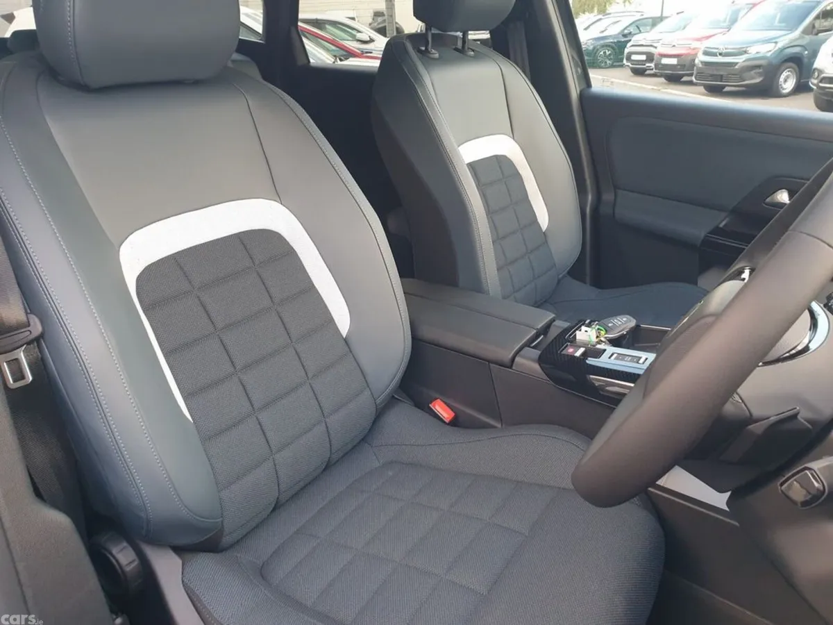 Citroen C5 Aircross MPV, Petrol Hybrid, 2026, White