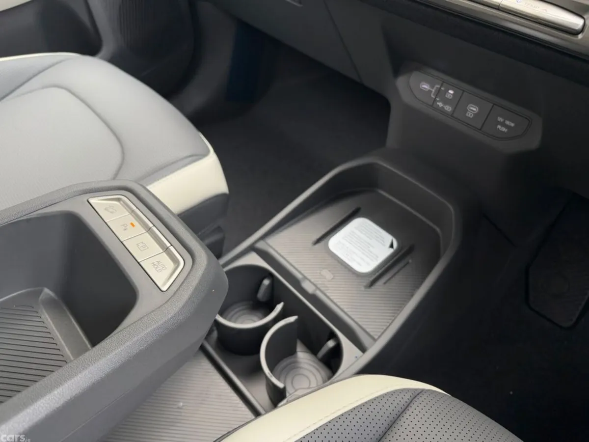 Kia EV3 Hatchback, Electric, 2027, White