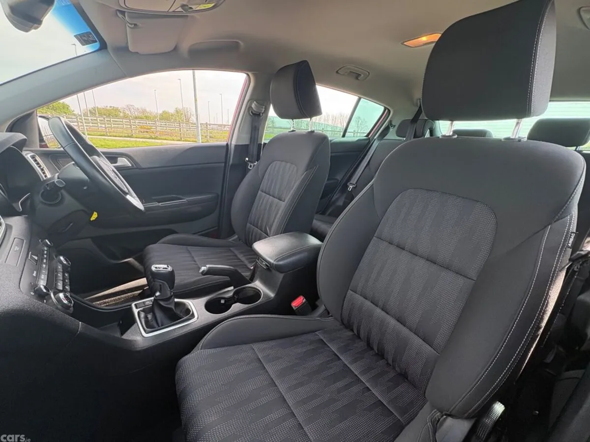 Kia Sportage SUV, Diesel, 2020, Red