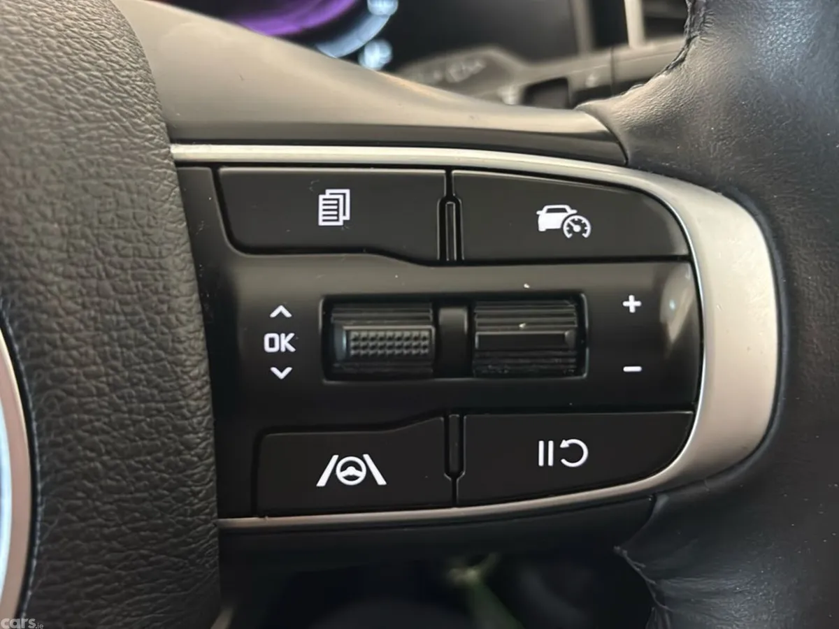 Kia Sportage MPV, Diesel, 2024, Grey