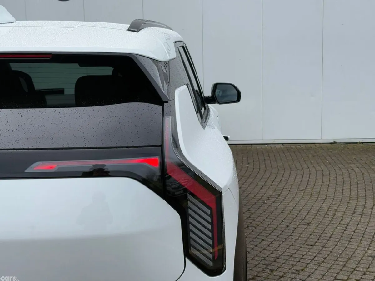 Kia EV3 Hatchback, Electric, 2027, White