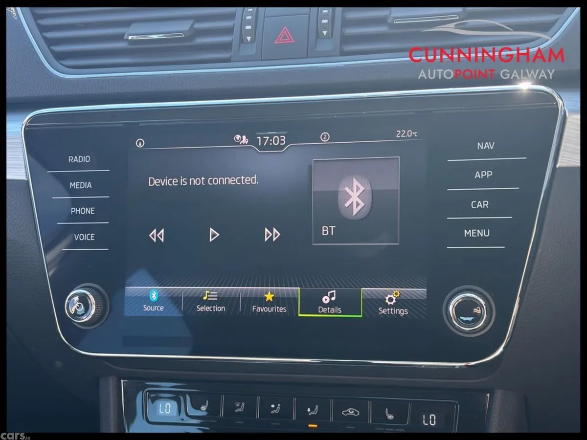 Skoda Superb Saloon, Diesel, 2023, Silver