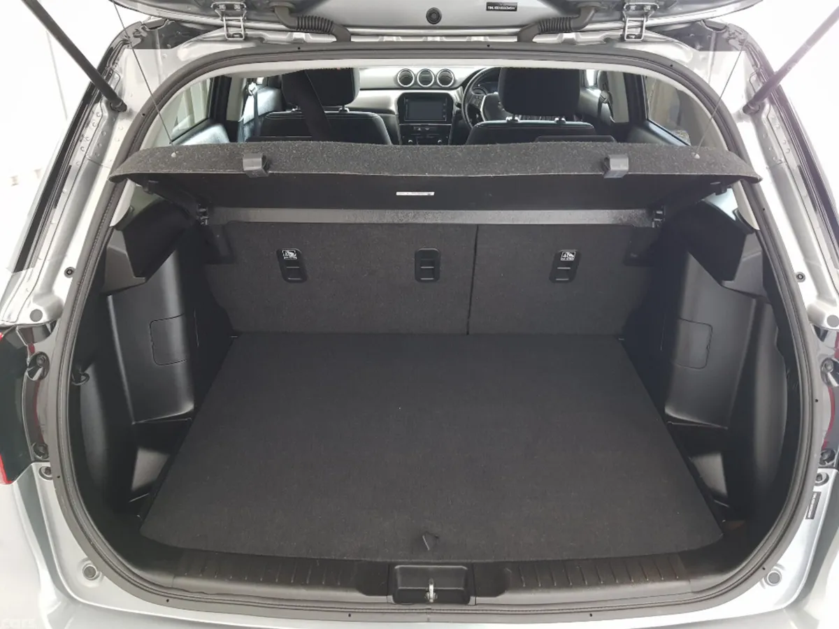 Suzuki Vitara Hatchback, Petrol, 2024, Grey