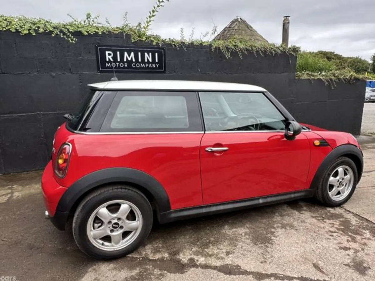 Mini Cooper Hatchback, Petrol, 2010, Red