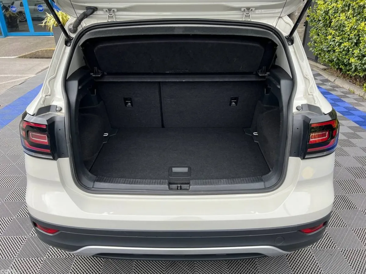 Volkswagen T-Cross SUV, Petrol, 2023, Grey