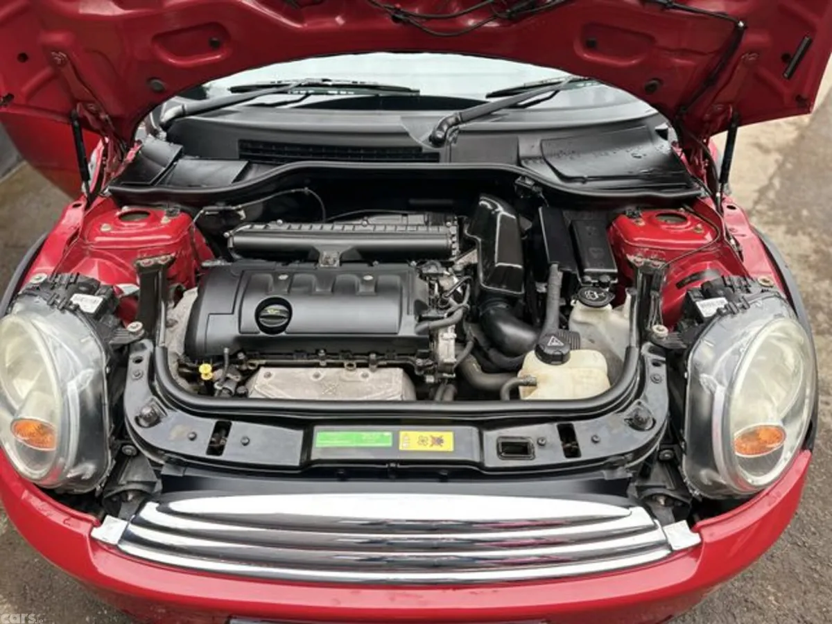 Mini Cooper Hatchback, Petrol, 2010, Red
