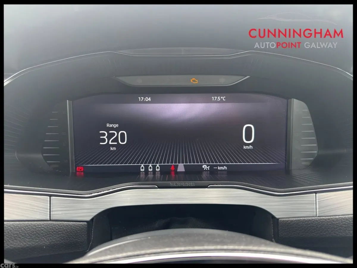 Skoda Superb Saloon, Diesel, 2023, Grey