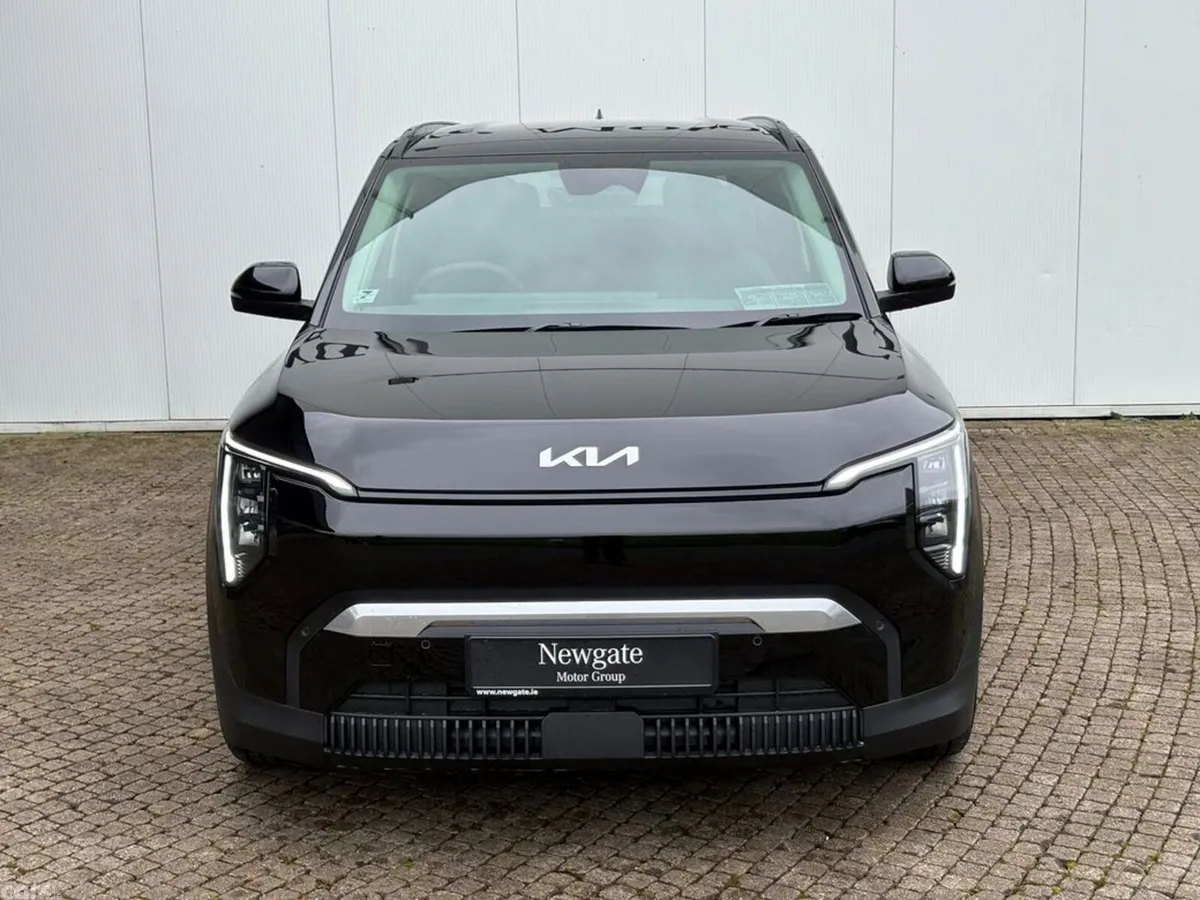 Kia EV3 Hatchback, Electric, 2027, Black