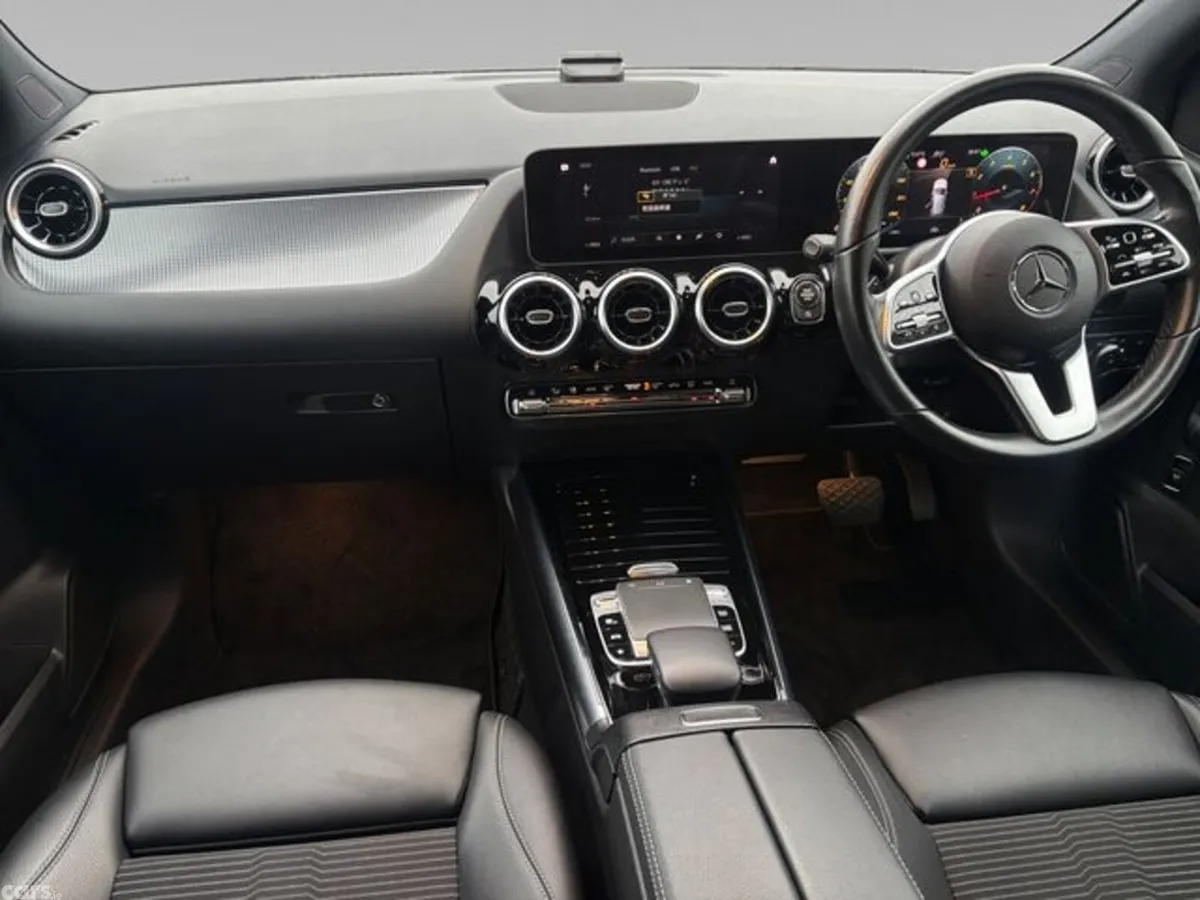 Mercedes-Benz B-Class Hatchback, Petrol, 2019, Black