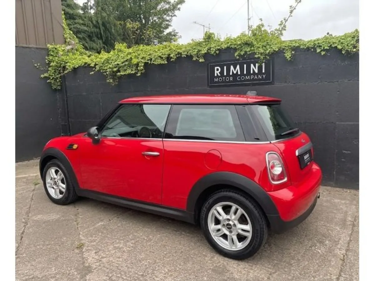 Mini First Hatchback, Petrol, 2012, Red