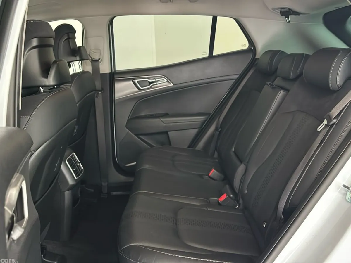 Kia Sportage SUV, Diesel, 2024, White