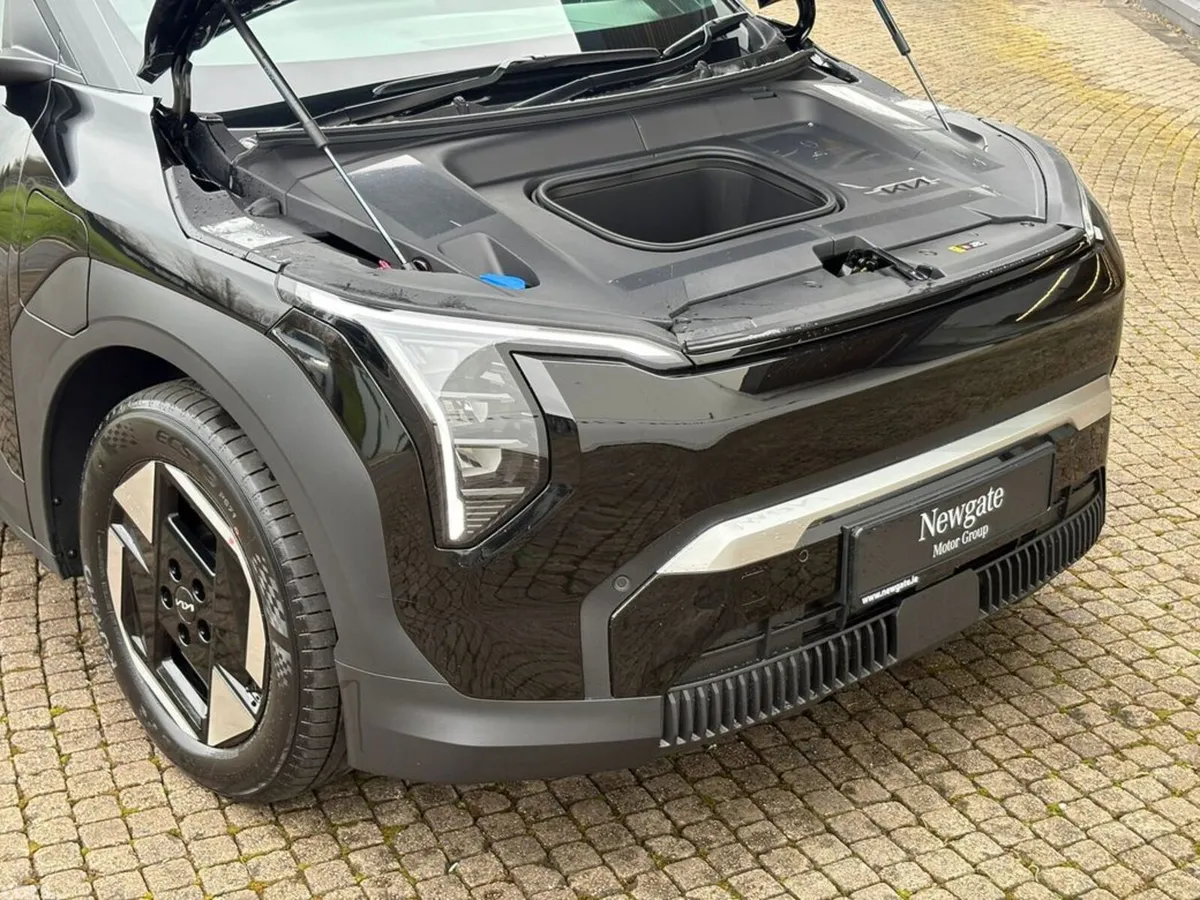 Kia EV3 Hatchback, Electric, 2027, Black