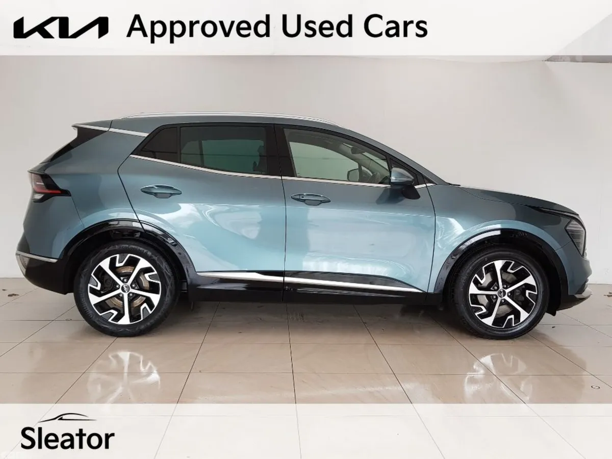 Kia Sportage MPV, Diesel, 2022, Grey