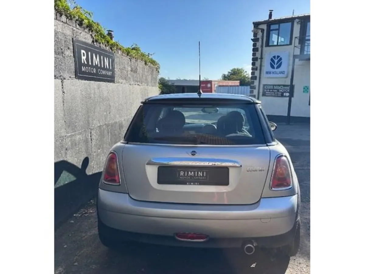 Mini Cooper Hatchback, Petrol, 2010, Silver