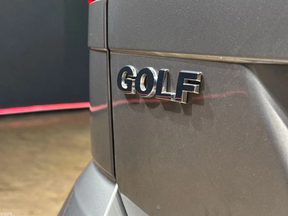 Volkswagen Golf Estate, Petrol, 2019, Silver