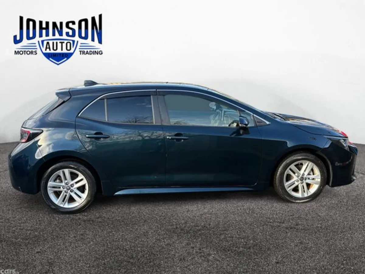 Toyota Corolla Hatchback, Petrol, 2018, Black