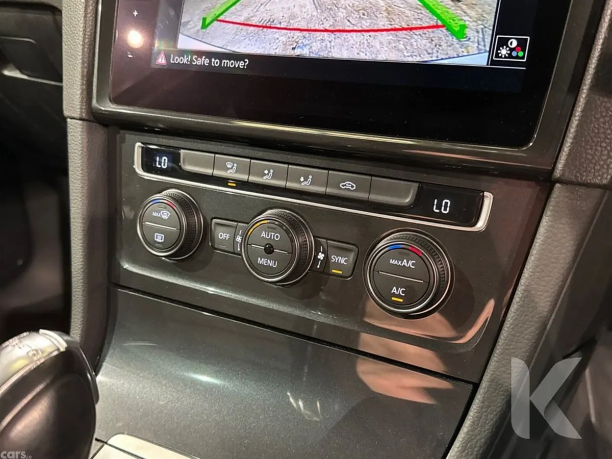 Volkswagen Golf Estate, Petrol, 2019, Silver