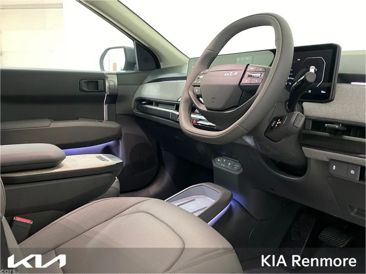 Kia EV3 Hatchback, Electric, 2027, 