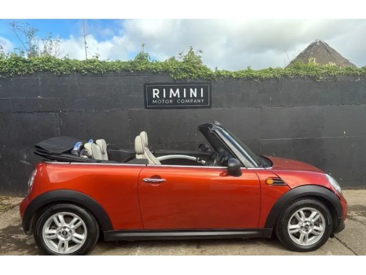 Mini Cooper Convertible, Petrol, 2012, Orange