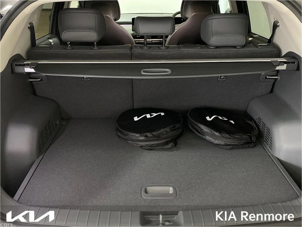 Kia EV3 Hatchback, Electric, 2027, 
