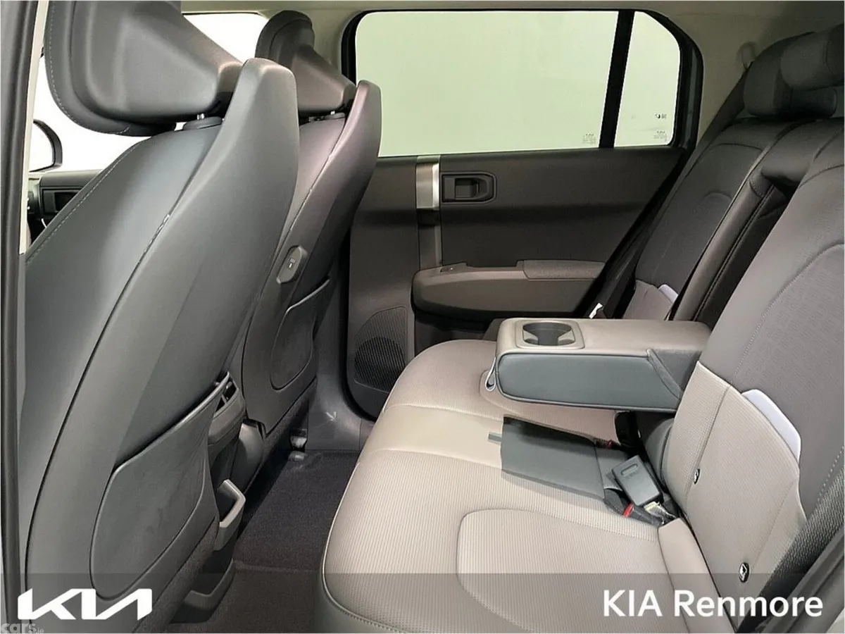 Kia EV3 Hatchback, Electric, 2027, 