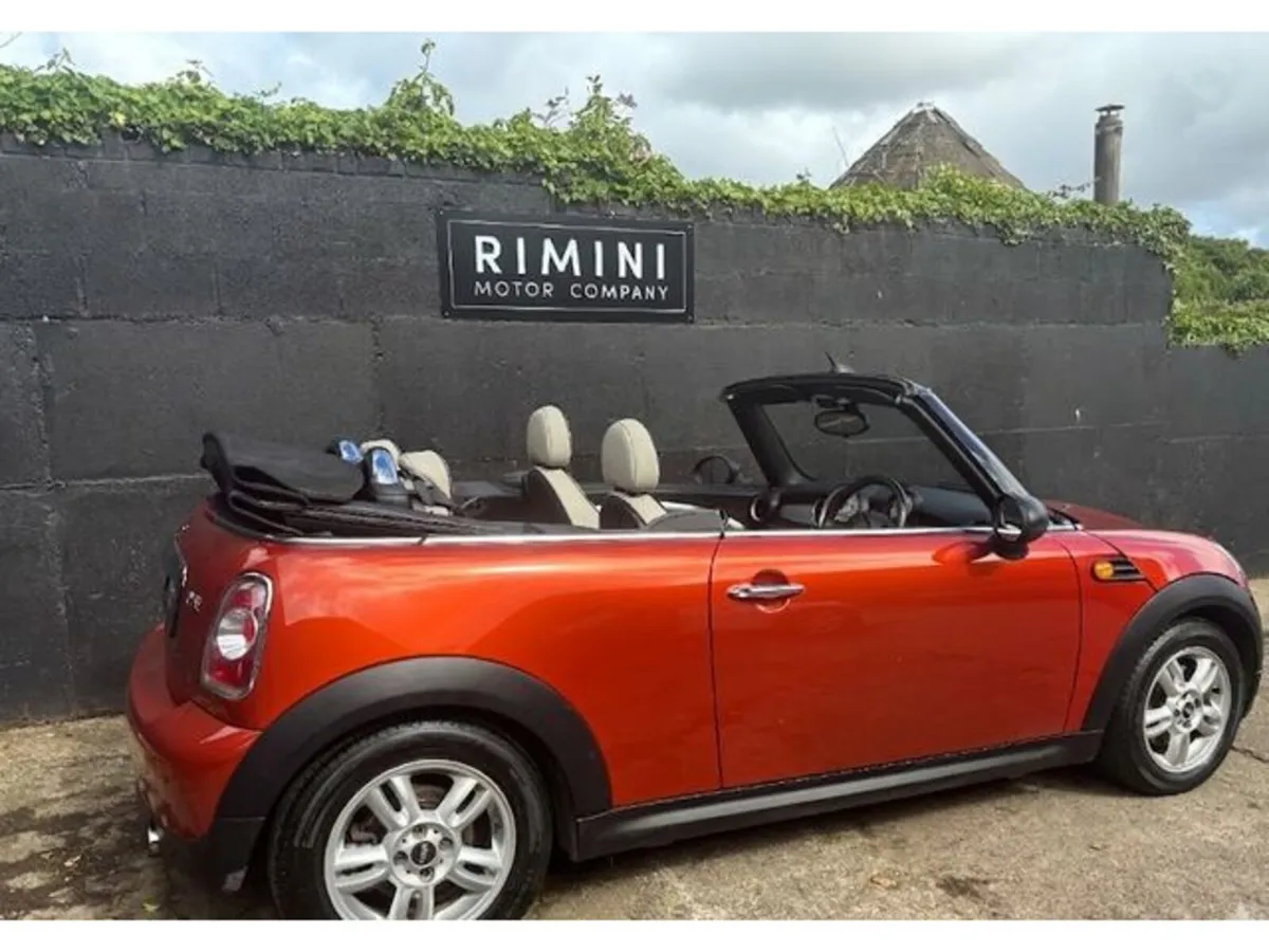 Mini Cooper Convertible, Petrol, 2012, Orange
