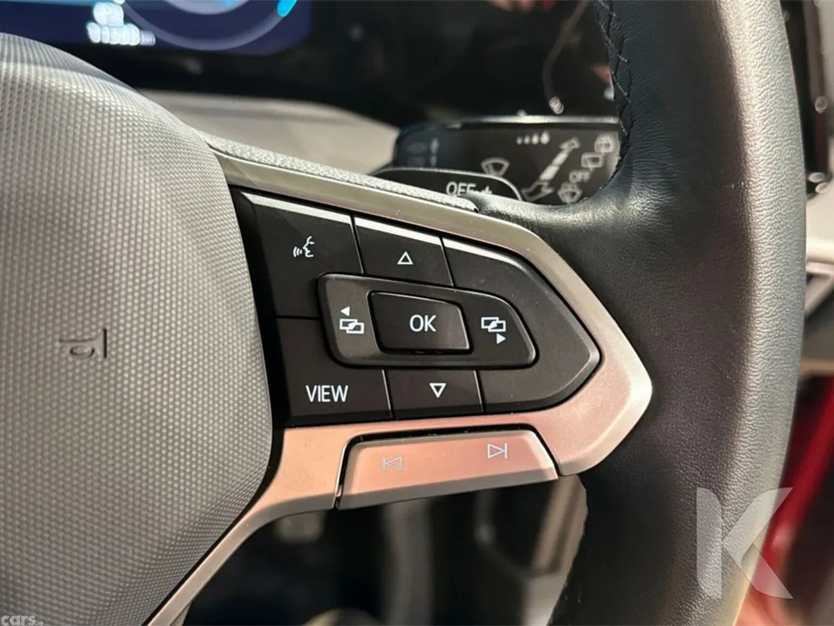 Volkswagen Golf Hatchback, Petrol Hybrid, 2023, Red