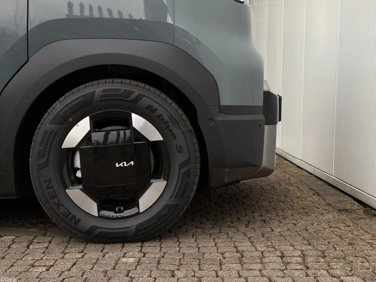 Kia PV5 Van, Electric, 2027, Blue