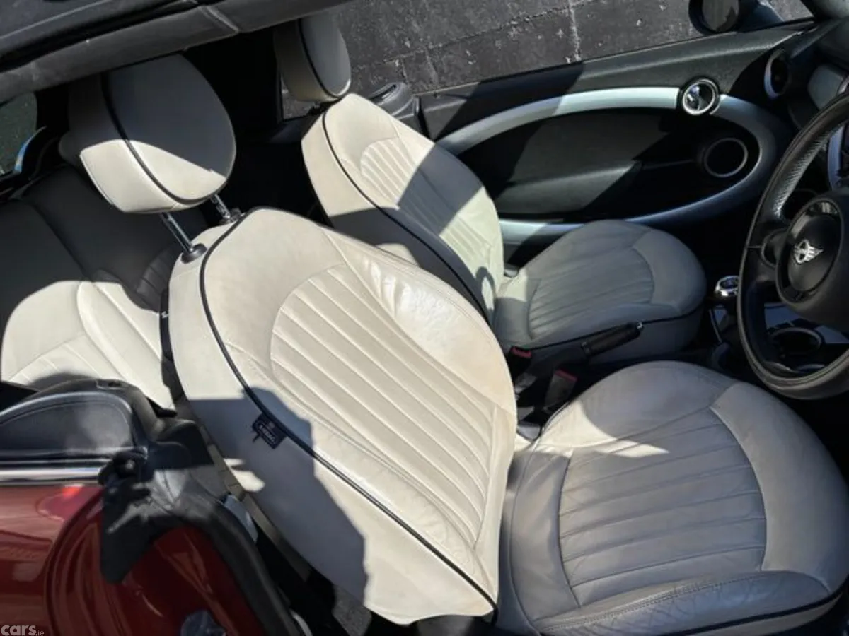Mini Cooper Convertible, Petrol, 2012, Orange