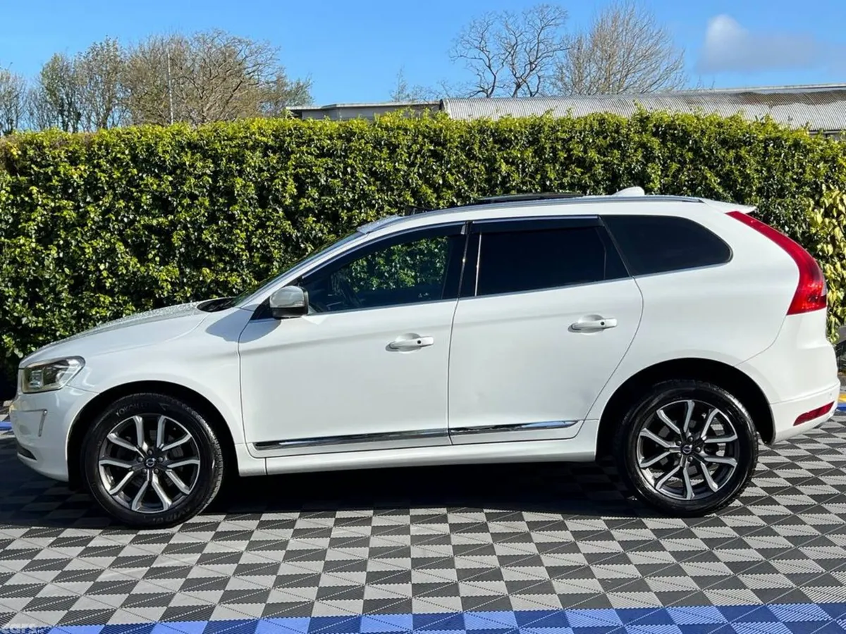 Volvo XC60 SUV, Diesel, 2017, White