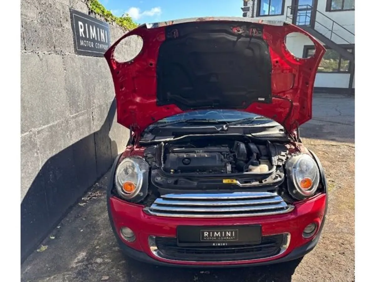 Mini Cooper Hatchback, Petrol, 2012, Red