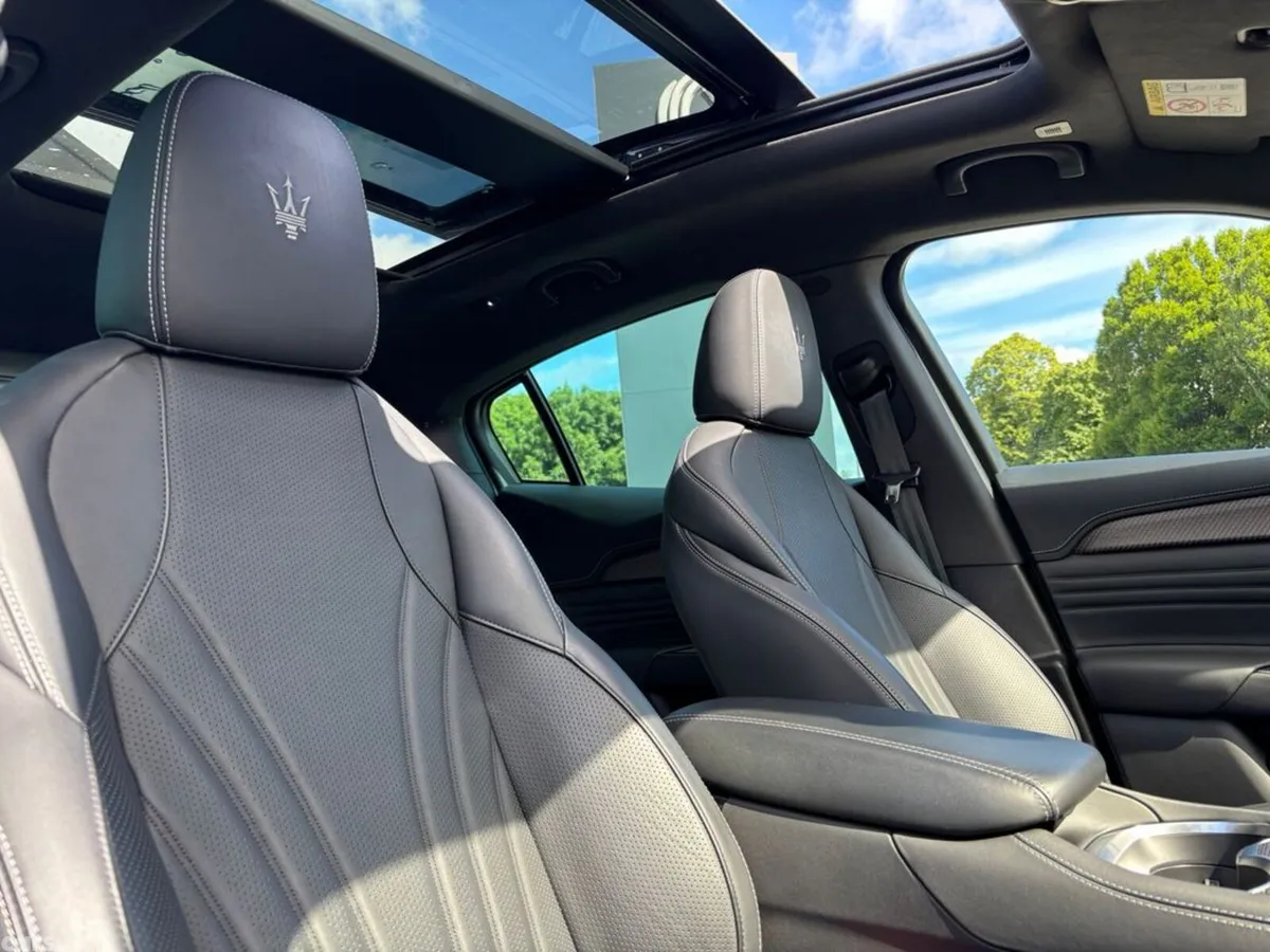 Maserati Other Estate, Electric, 2024, Blue