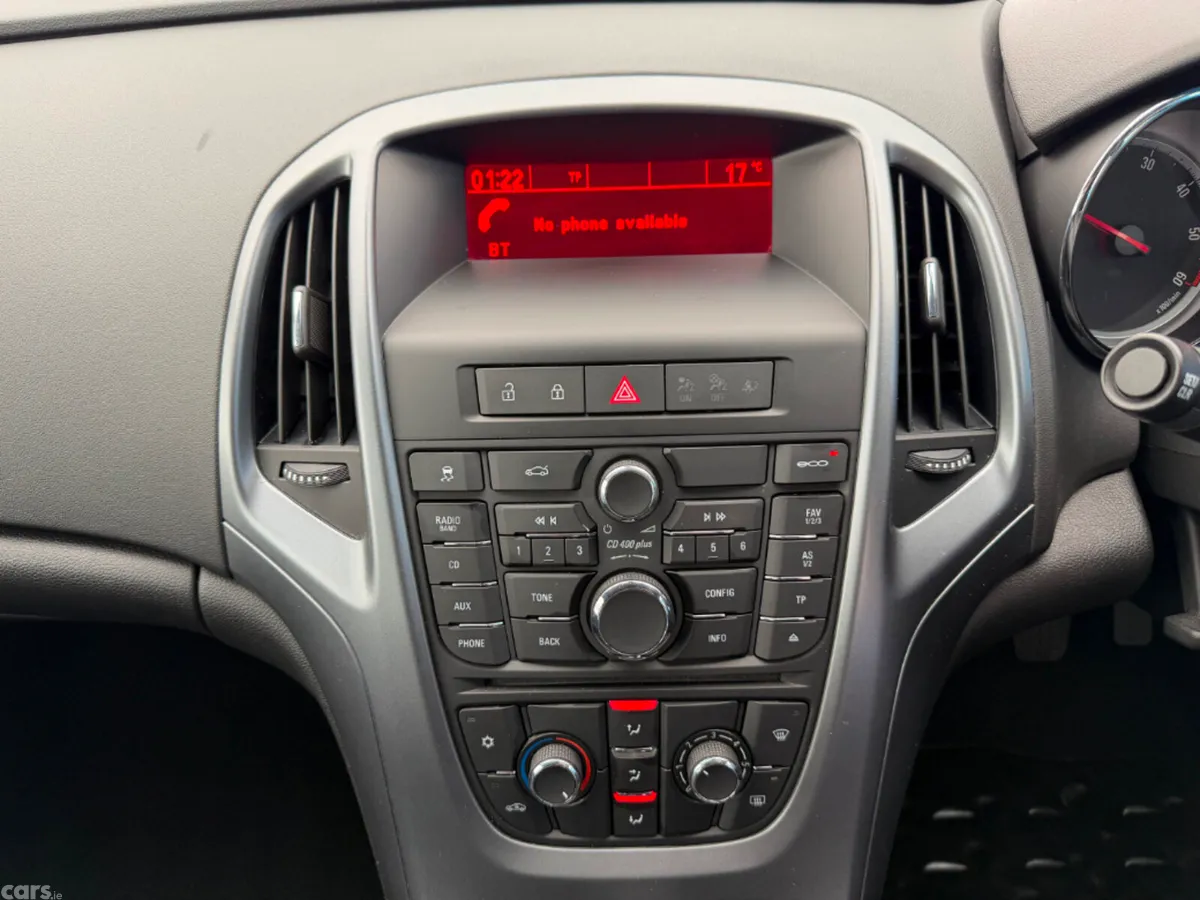 Opel Astra Saloon, Diesel, 2016, Silver