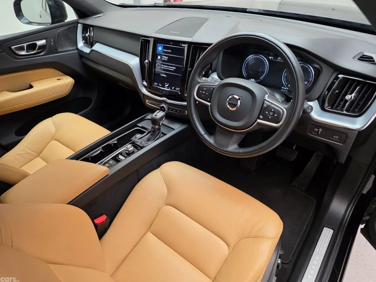 Volvo XC60 Estate, Diesel, 2019, Black